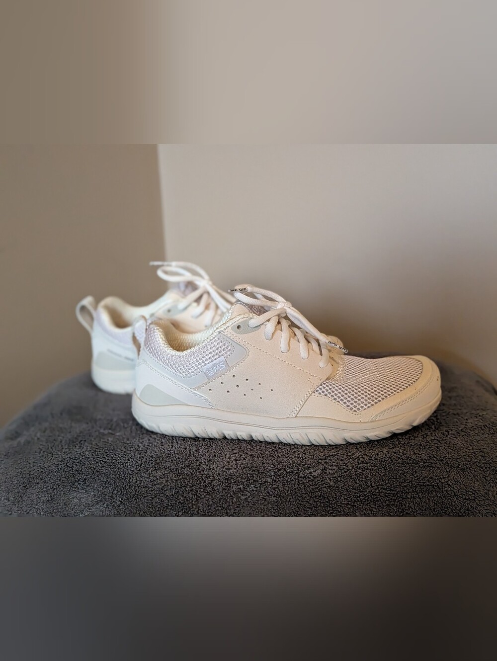 Women’s Lems Primal Zen White Sand 8.5 W/Cushioned Insoles